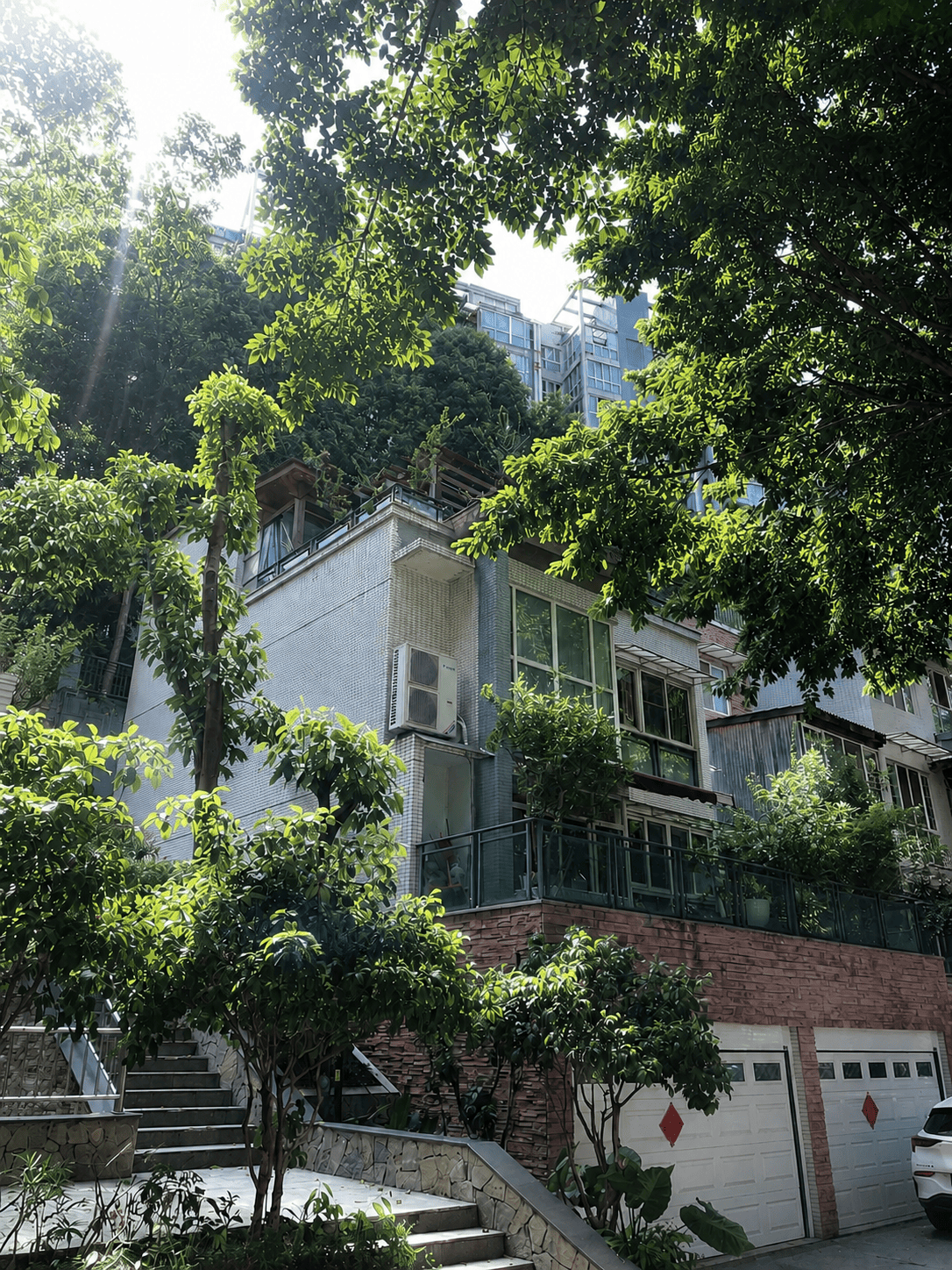 黑龙江岛居岁月从容升级：小小岛老别墅加装蒂升悦行款电梯